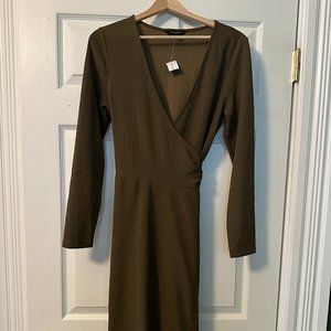 NWT BANANA REPUBLIC GREEN WRAP DRESS